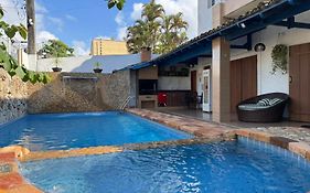 Casa Tortuga 5 suítes 400 metros da praia
